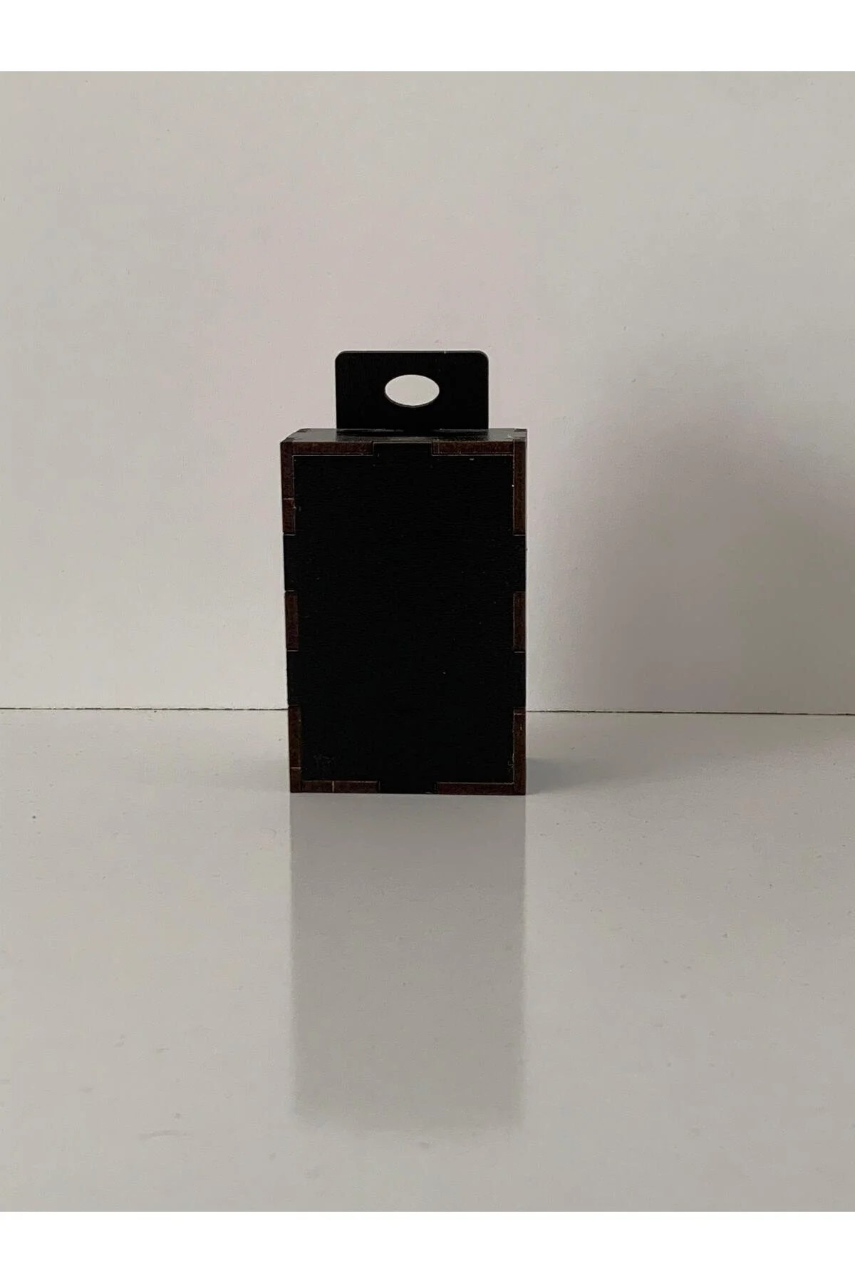 Asmalı Ahşap Proje Kutusu