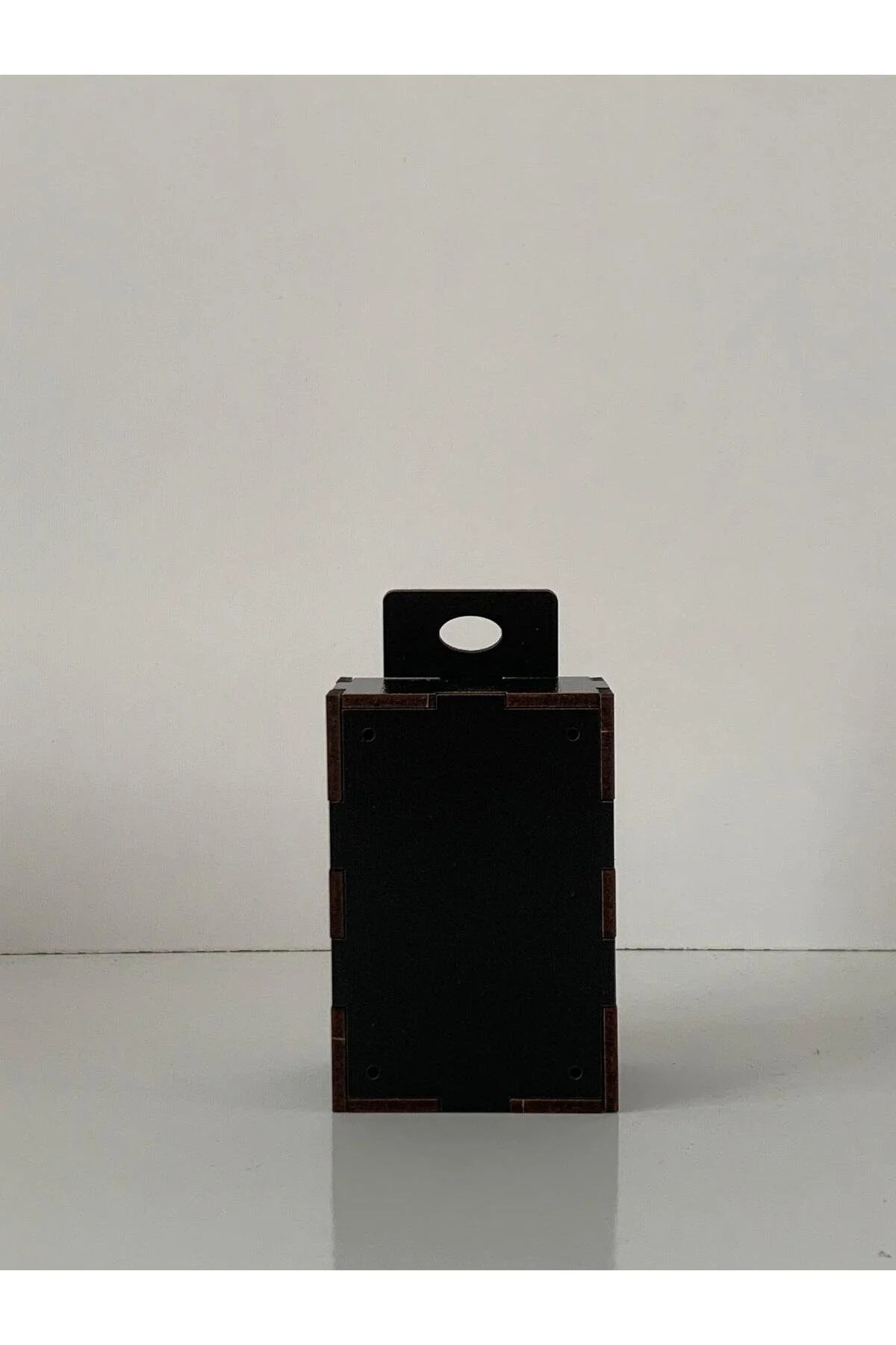 Asmalı Çivilemeli Ahşap Proje Kutusu