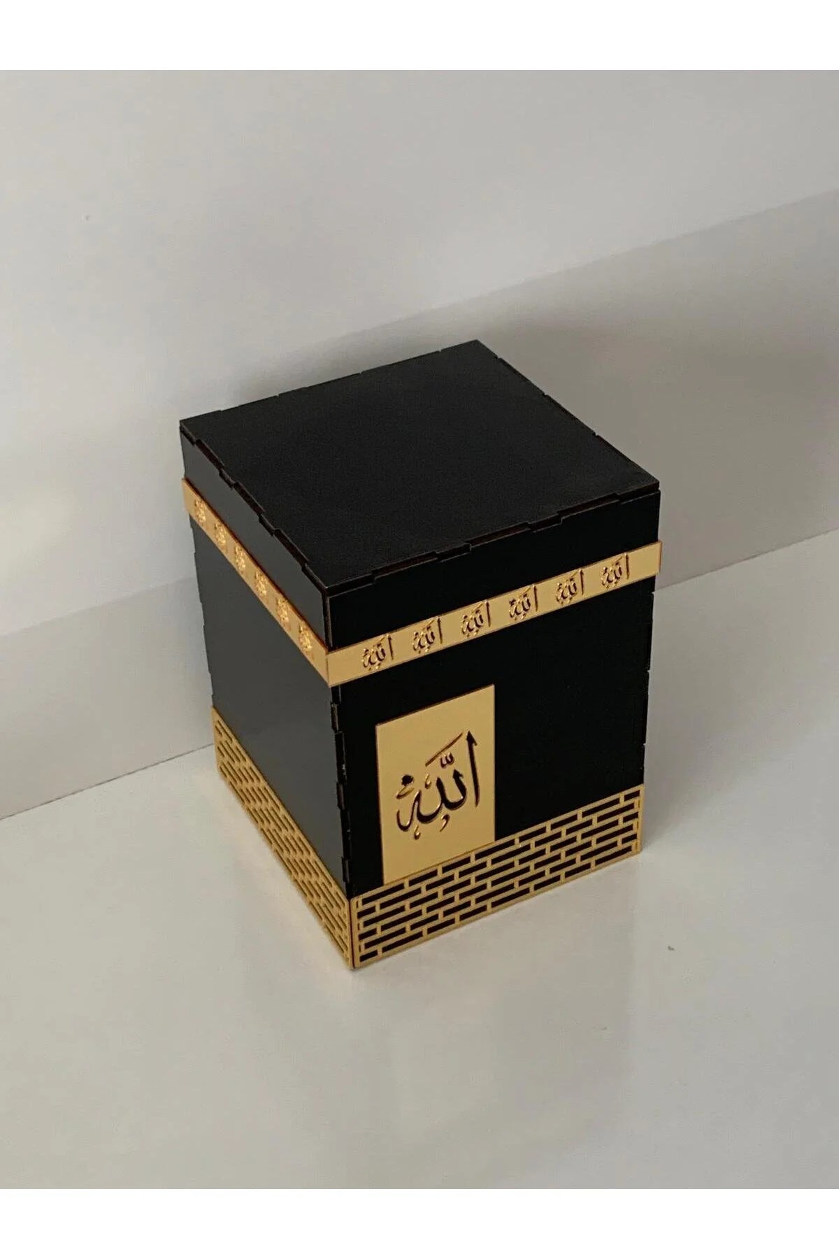 Aynalı Pleksi Motifli Ahşap Kabe - Görsel 3